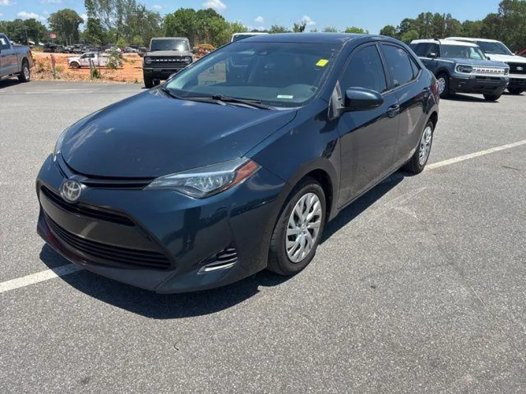 Toyota Corolla 2019 SE 4dr Sedan 6M