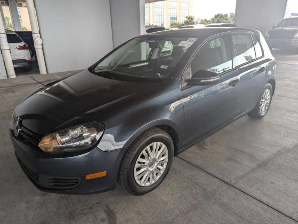 2014 Volkswagen Golf 2.5L PZEV