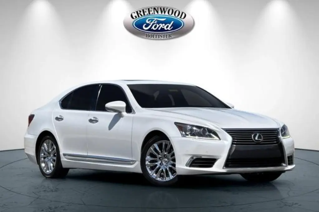Lexus LS 460 2017 4dr Sedan