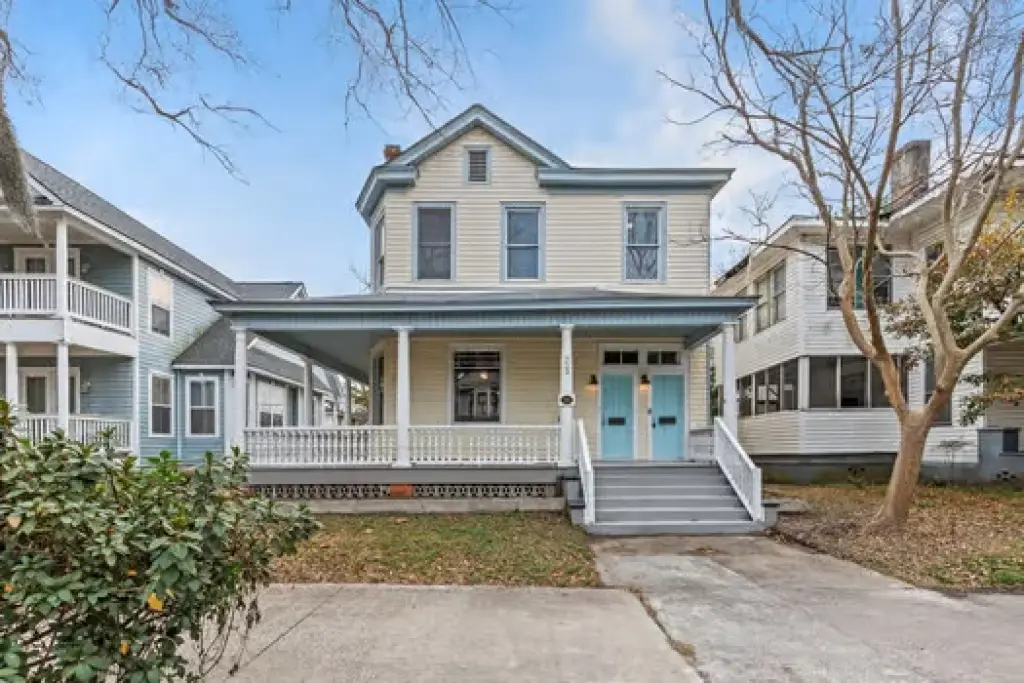 Propiedad en alquiler con 3 habitaciones y 2 baños en Savannah