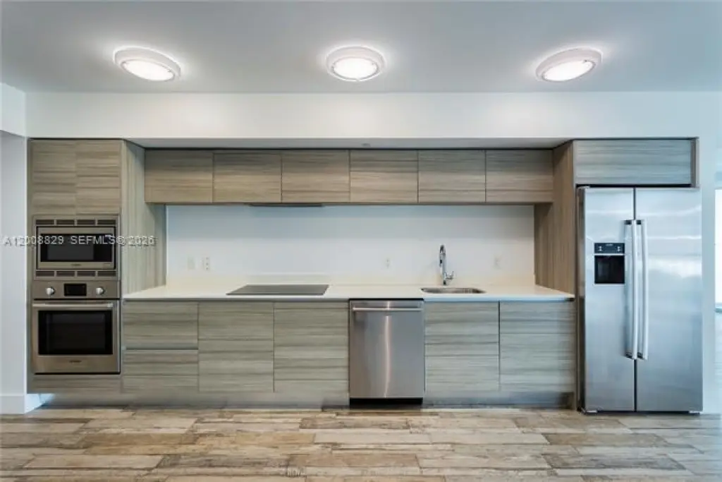 Propiedad en alquiler con 2 habitaciones y 2 baños en Miami Beach