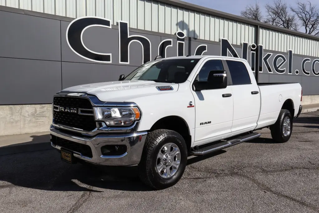 2024 RAM 2500 Big Horn 4x4 Crew Cab 8' Box