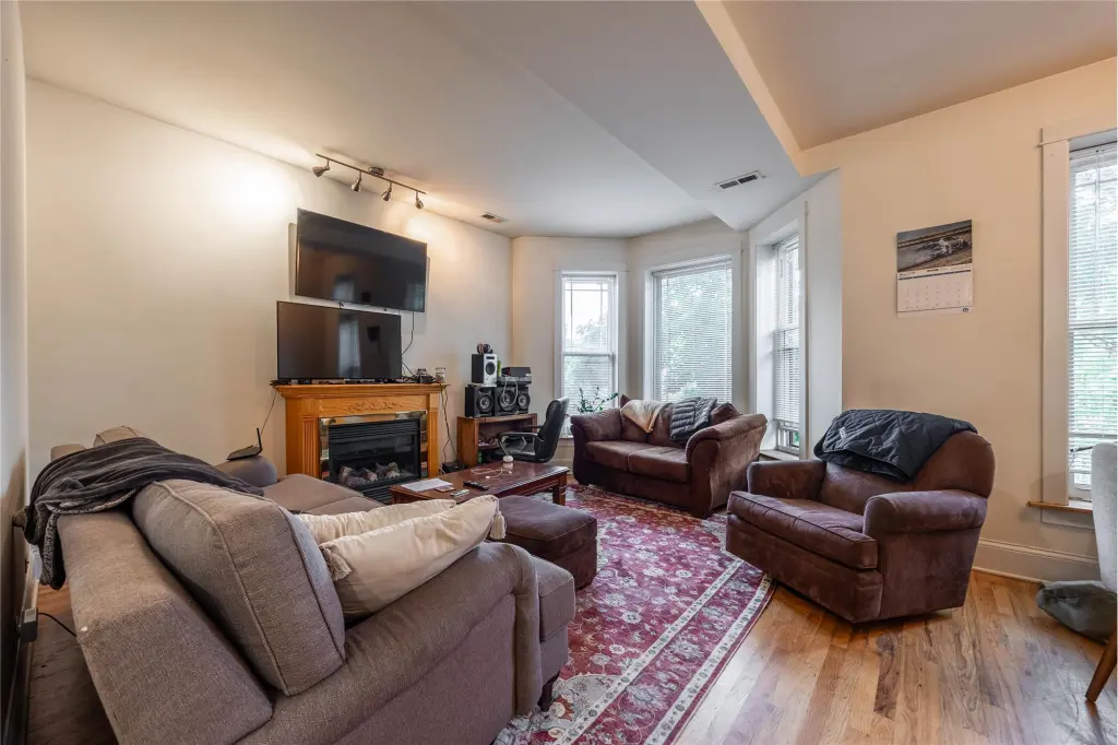 Propiedad en alquiler con 3 habitaciones y 2 baños en Chicago
