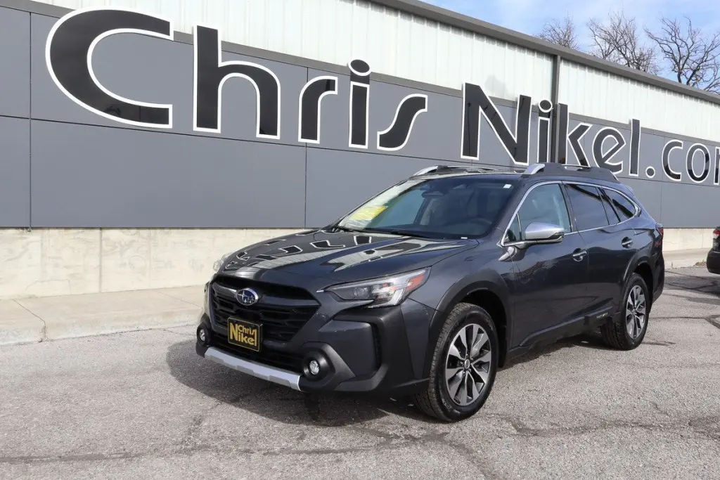 2024 Subaru Outback Touring XT AWD