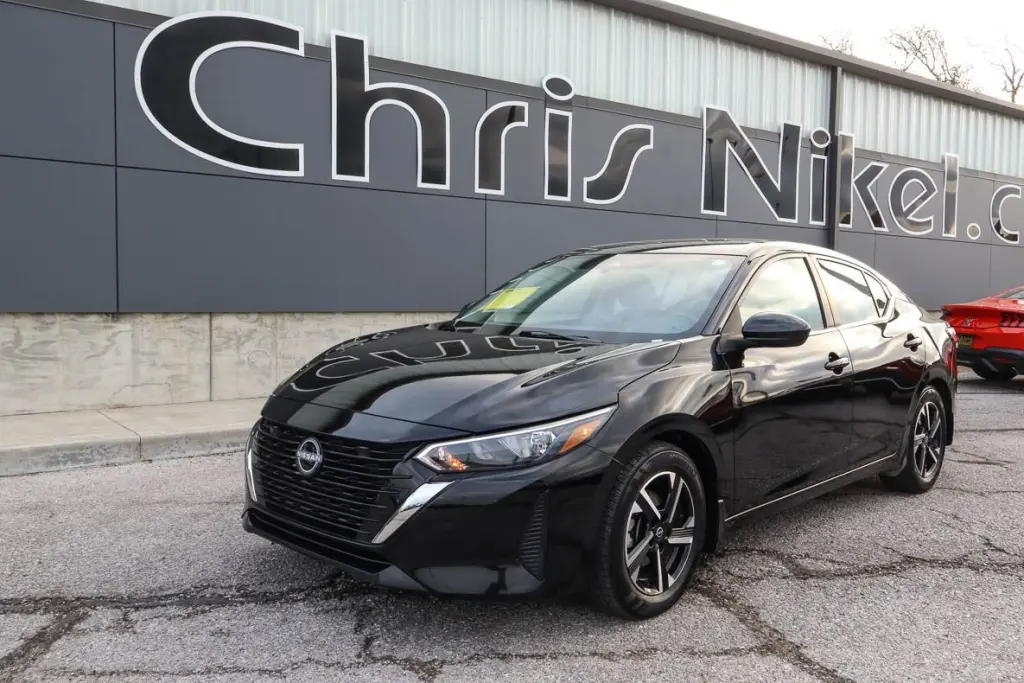2024 Nissan Sentra SV CVT