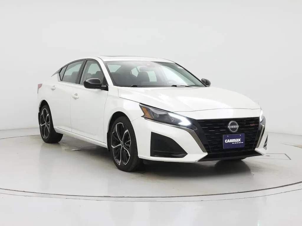 Nissan Altima 2023 AWD 2.5 SR Sedan de 4 puertas