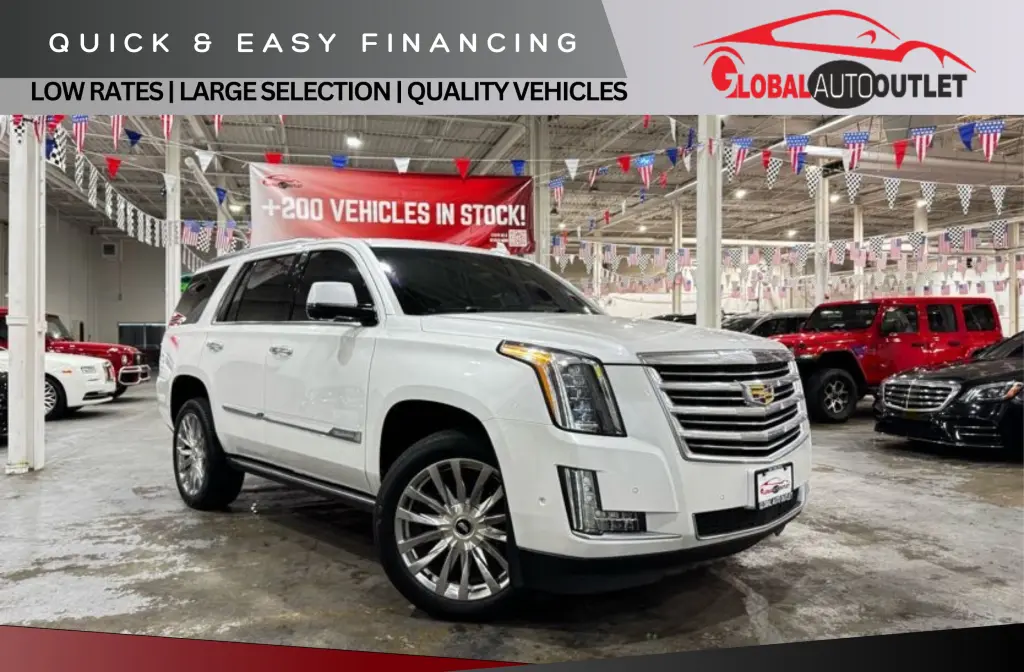 2017 CADILLAC Escalade Platinum