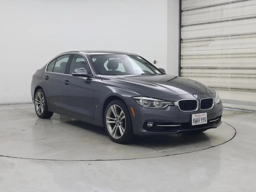 BMW 3 Series 2018 330e iPerformance 4dr Sedan