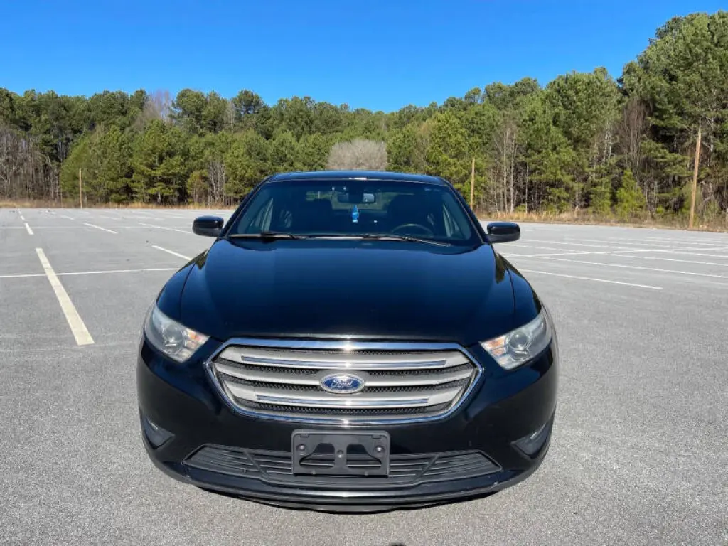 2013 Ford Taurus SEL