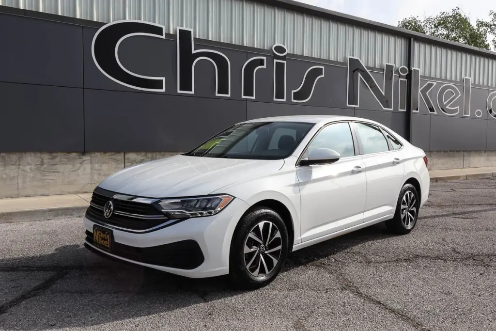 2022 Volkswagen Jetta S Auto