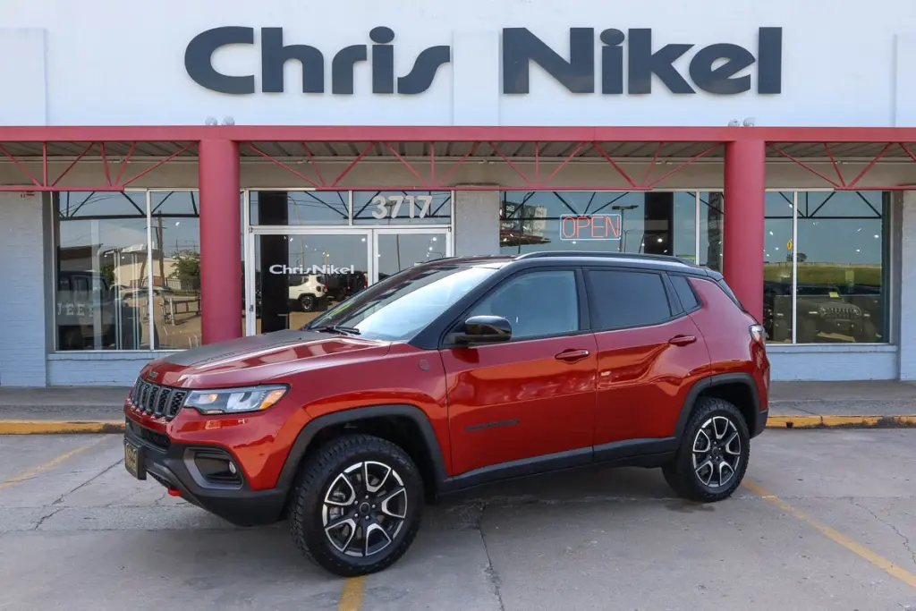 2025 Jeep Compass Trailhawk 4x4