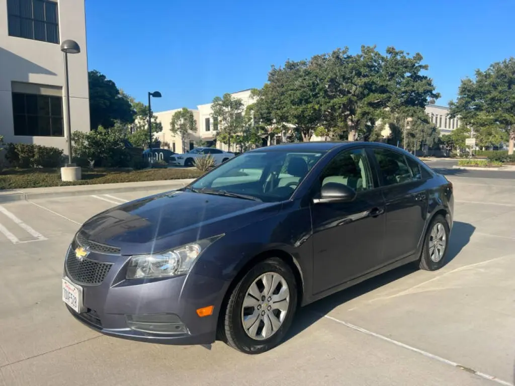 2014 Chevrolet Cruze LS Auto
