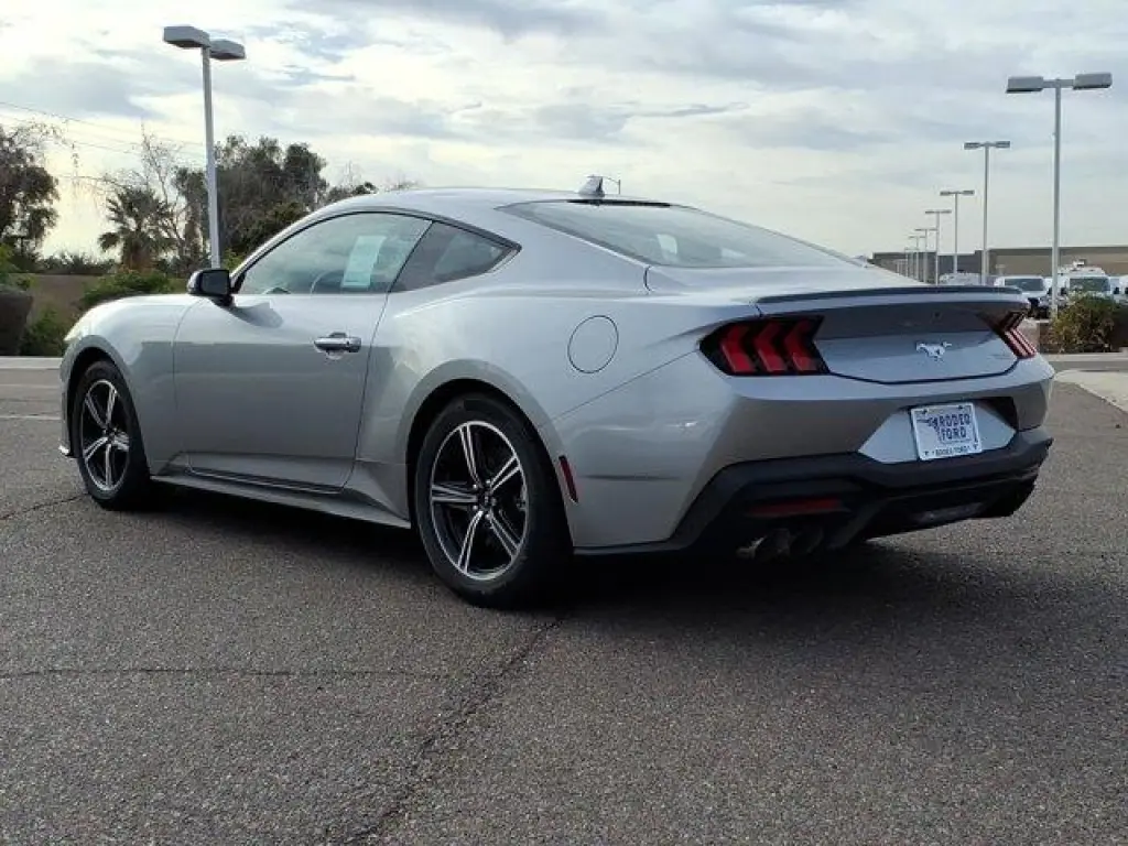 Ford Mustang 2025 EcoBoost 2dr Fastback