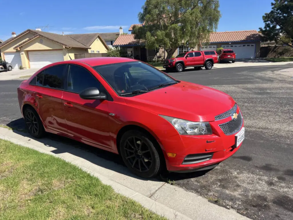 2014 Chevrolet Cruze LS Auto