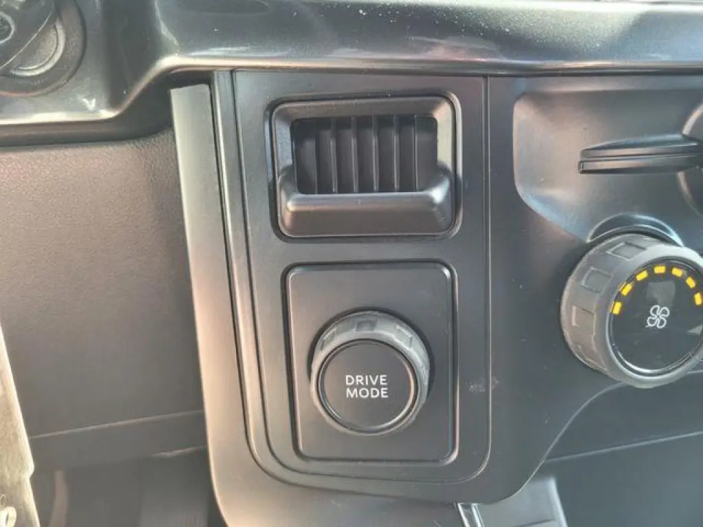Ford F-150 2024 4x2 STX 4dr SuperCrew 5.5 ft. SB