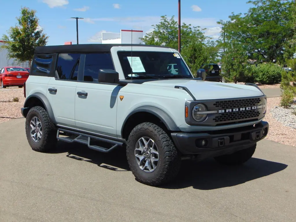 2023 Ford Bronco Badlands