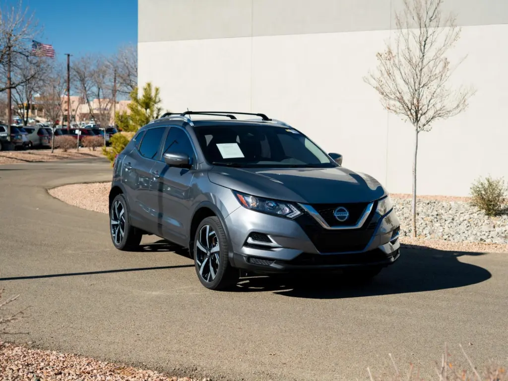 2022 Nissan Rogue Sport SL