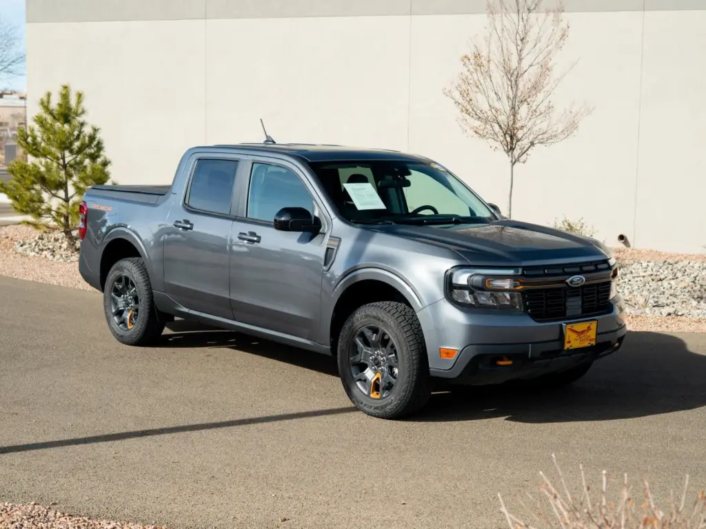 2024 Ford Maverick Lariat