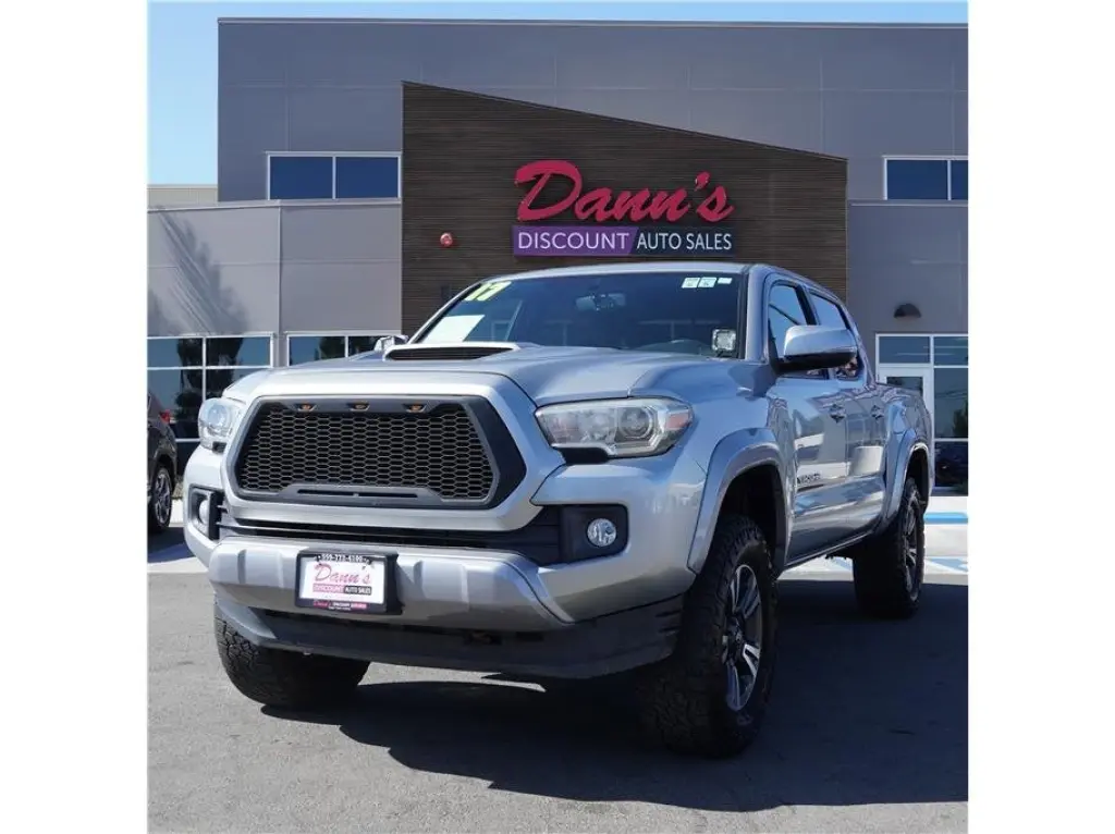 2017 Toyota Tacoma TRD Sport Pickup 4D 5 ft