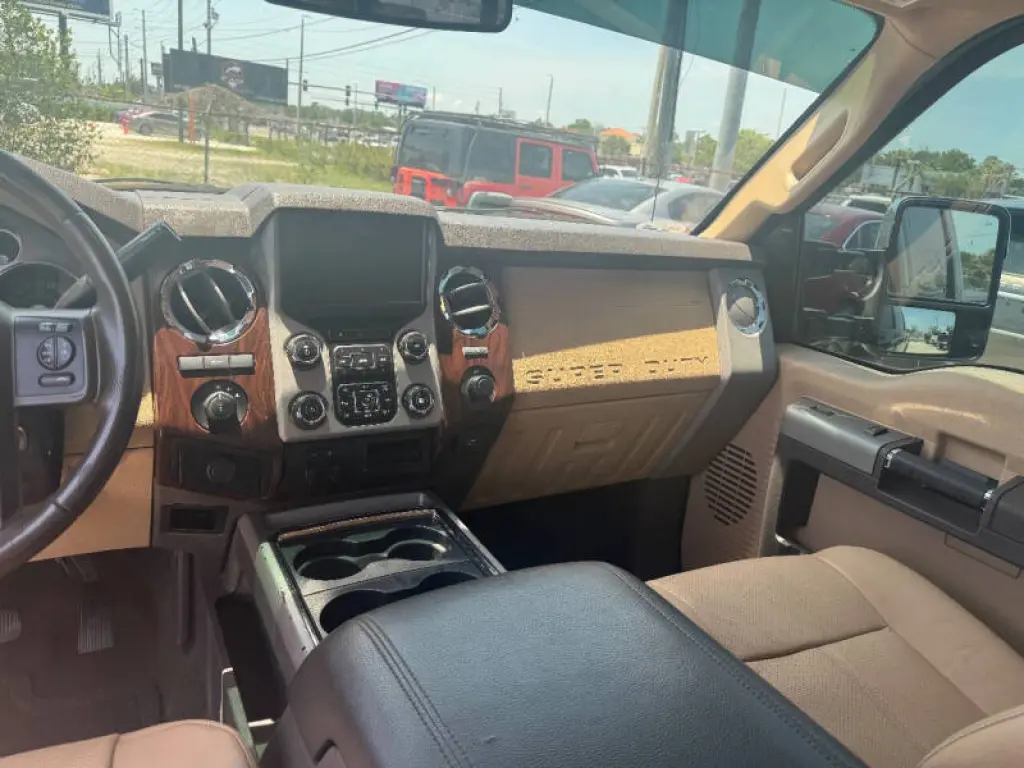 2014 Ford F-250 Super Duty Lariat
