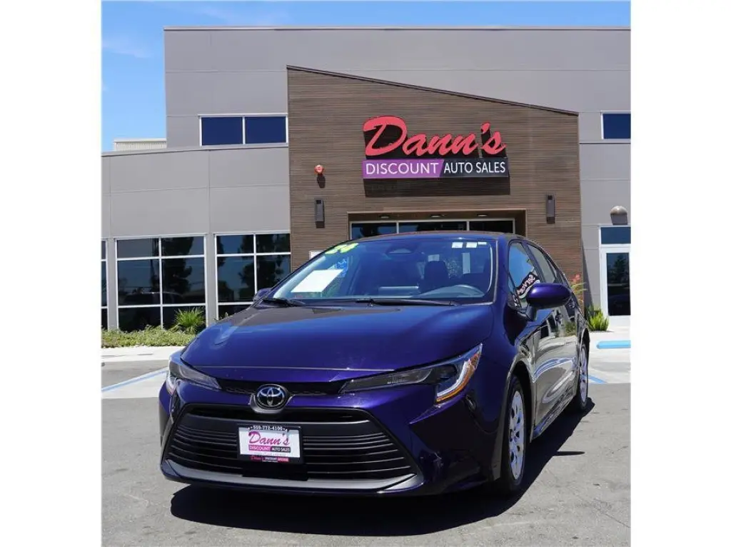 2024 Toyota Corolla LE