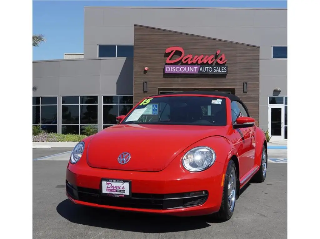 2015 Volkswagen Beetle Convertible 1.8T Convertible 2D