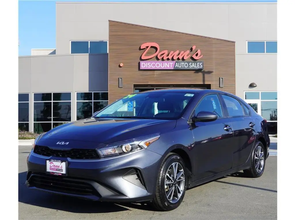2024 Kia Forte LXS