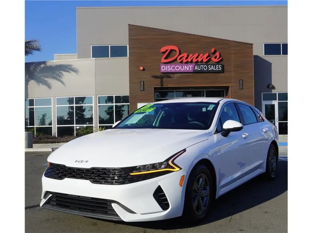 2023 Kia K5 LXS