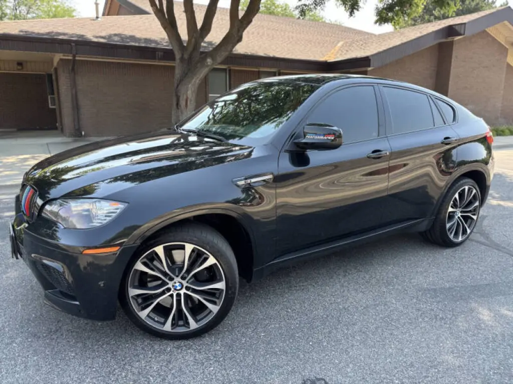 2012 BMW X6 M