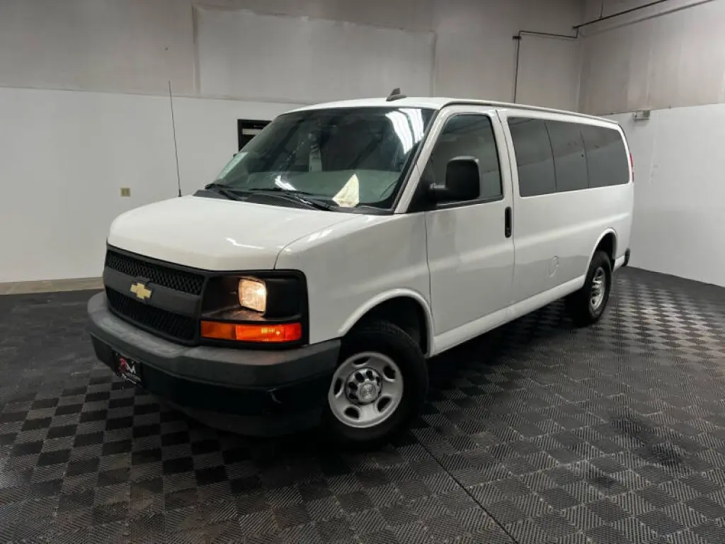 2017 Chevrolet Express 2500