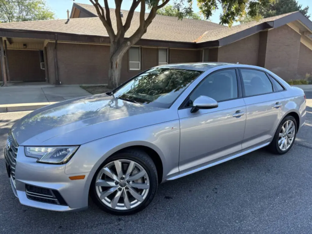 2018 Audi A4 2.0T quattro Premium