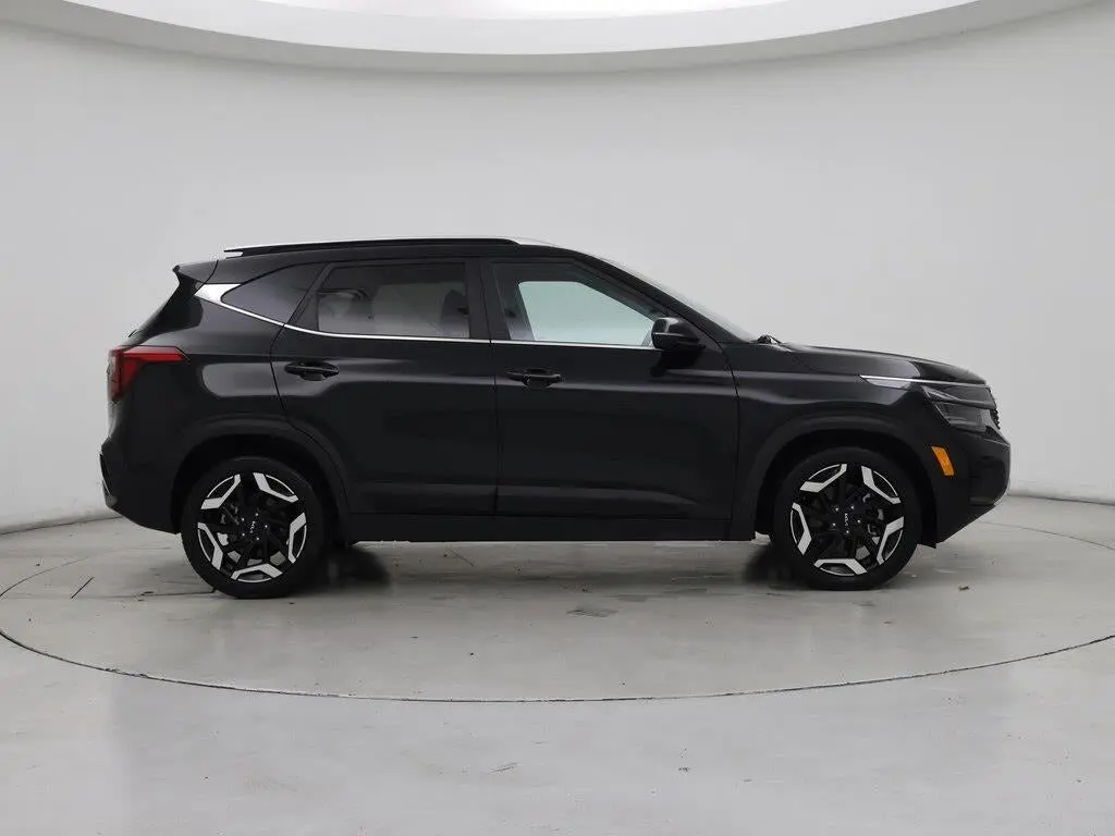 Kia Seltos 2024 AWD SX 4dr SUV