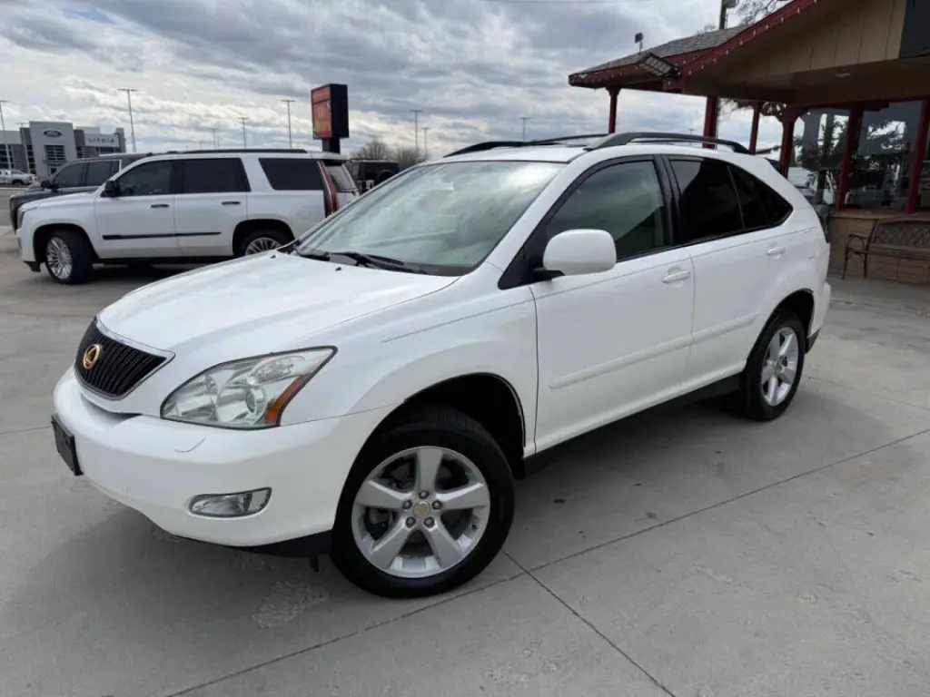 2005 Lexus RX 330
Base