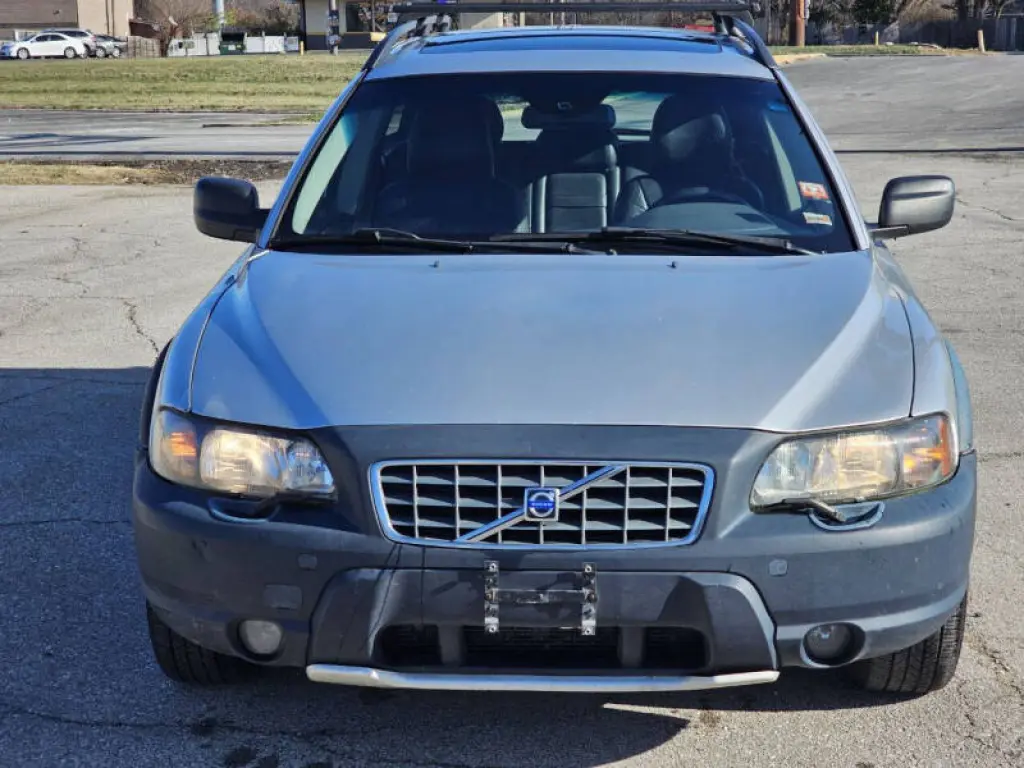 2004 Volvo XC70