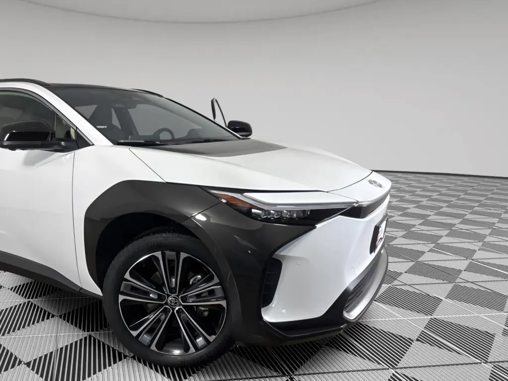 Gold Certified2024 Toyota bZ4X Limited