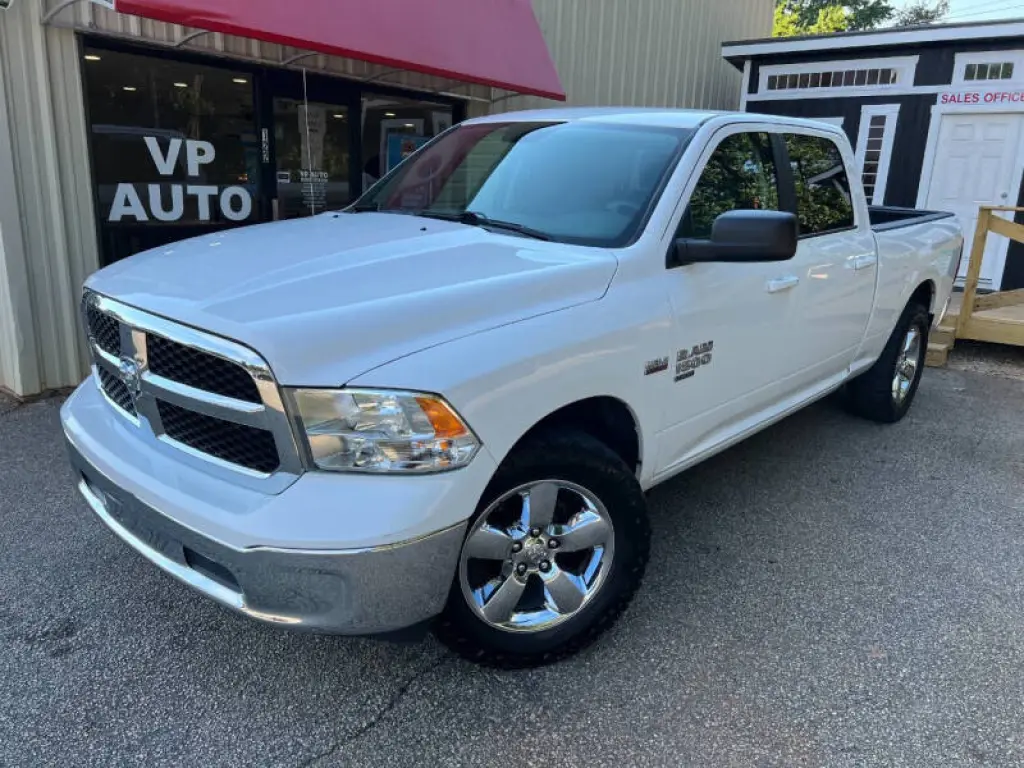 2020 RAM 1500 Classic SLT