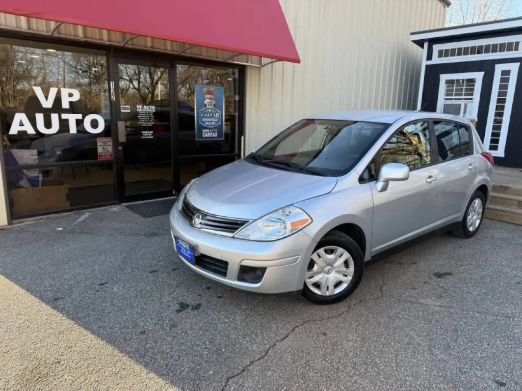 2012 Nissan Versa 1.8 S