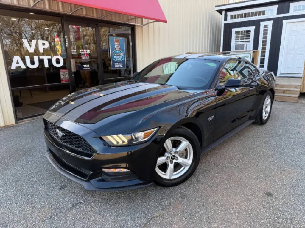 2017 Ford Mustang V6