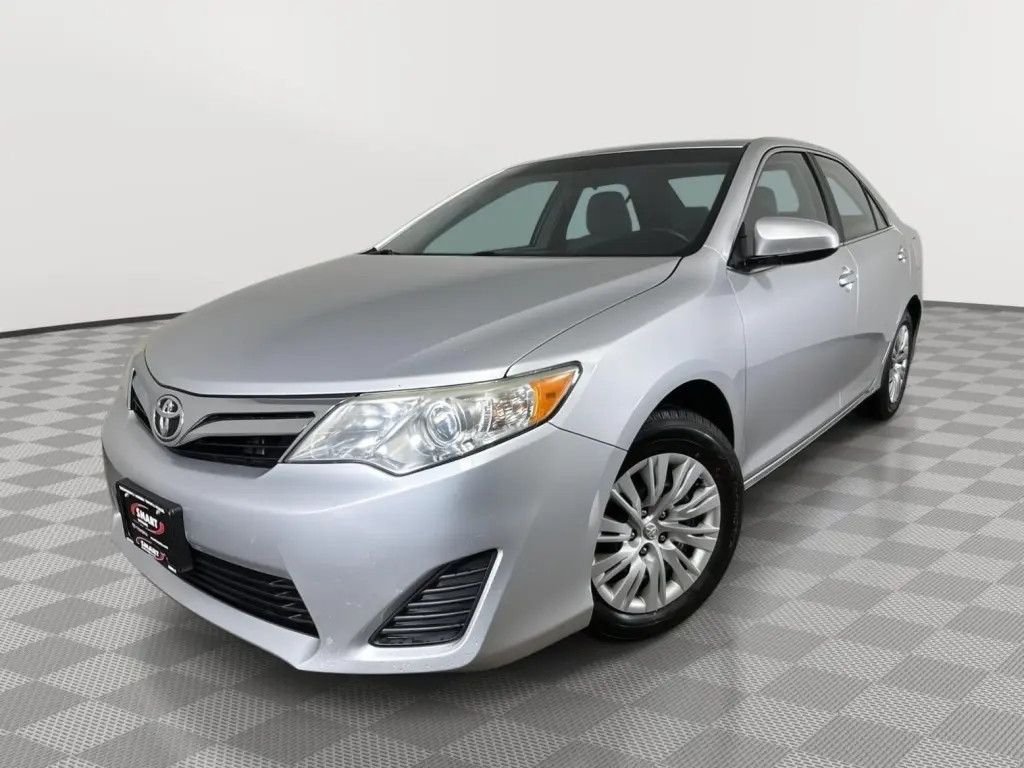 2014 Toyota Camry LE