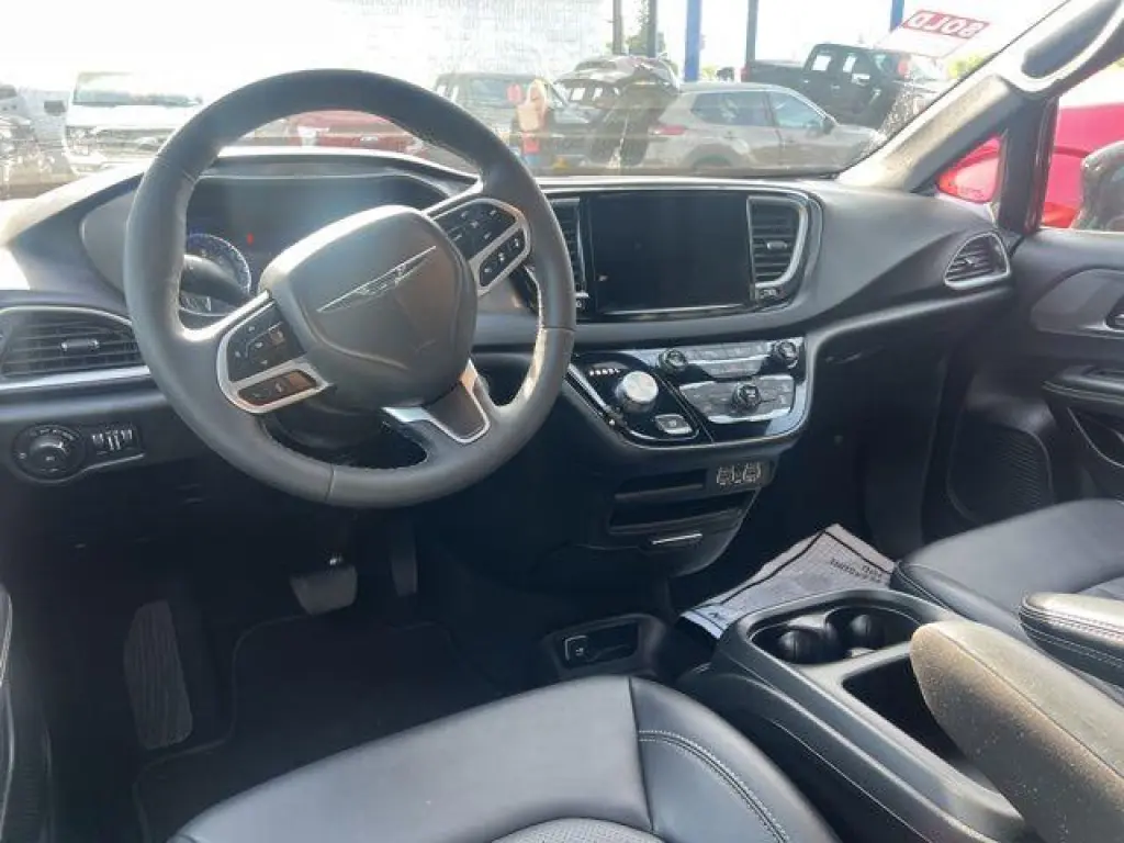 Chrysler Pacifica 2025 Select 4dr Mini-Van