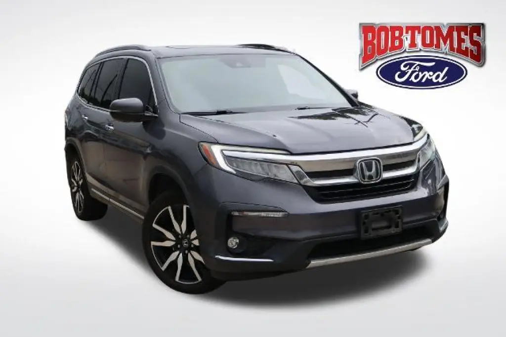 Honda Pilot 2020 AWD Touring 4dr SUV w/Rear Captain's Chairs