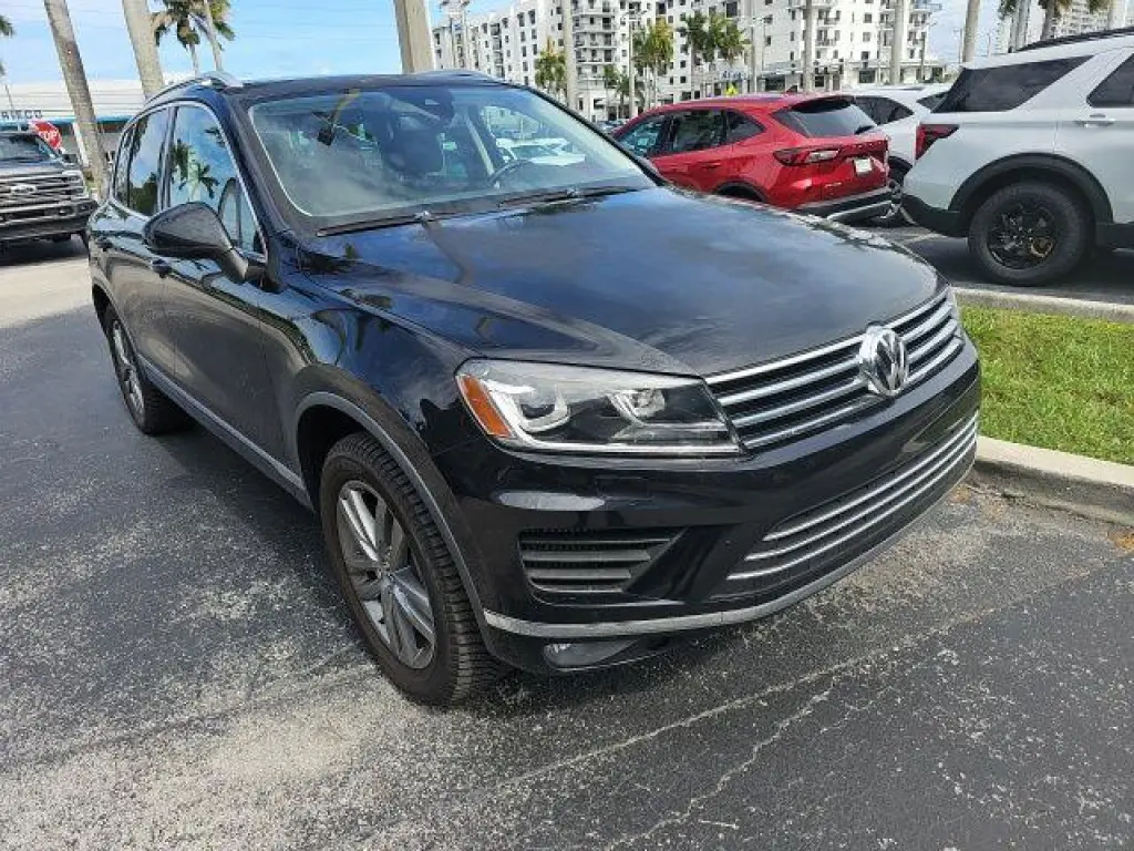 Volkswagen Touareg 2016 AWD TDI Sport 4dr SUV w/Technology