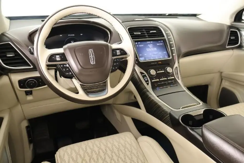 Lincoln Nautilus 2019 Black Label 4dr SUV