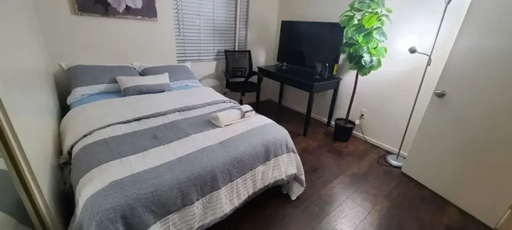 Cuarto en renta Baldwin Park
