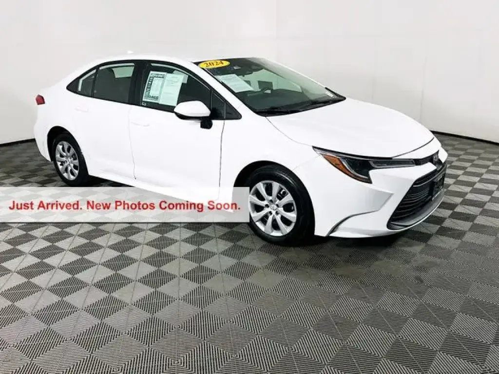 Toyota Corolla 2024 LE 4dr Sedan