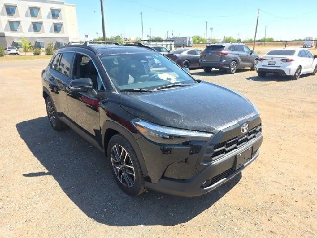 Toyota Corolla Cross 2026 XLE 4dr Crossover