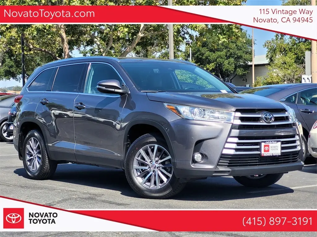 Silver Certified2019 Toyota Highlander XLE