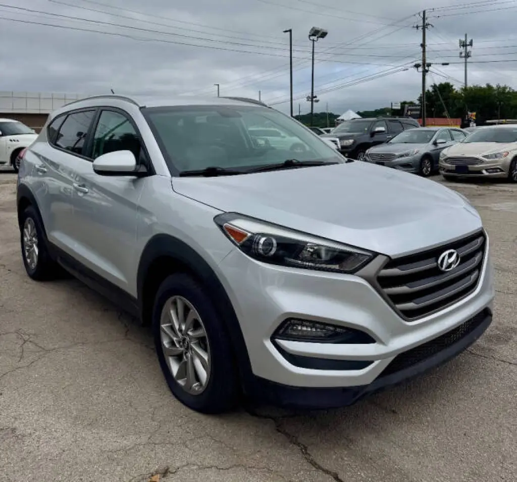 2016 Hyundai Tucson SE