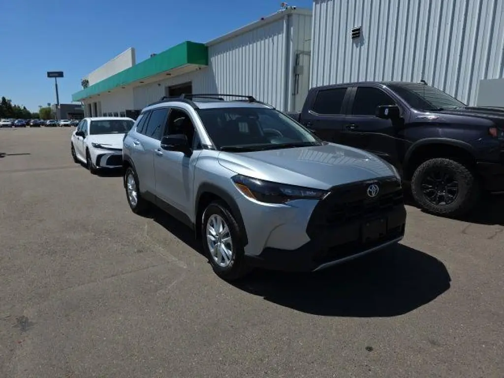 Toyota Corolla Cross 2026 LE 4dr Crossover