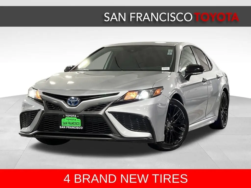 2022 Toyota Camry Hybrid Nightshade